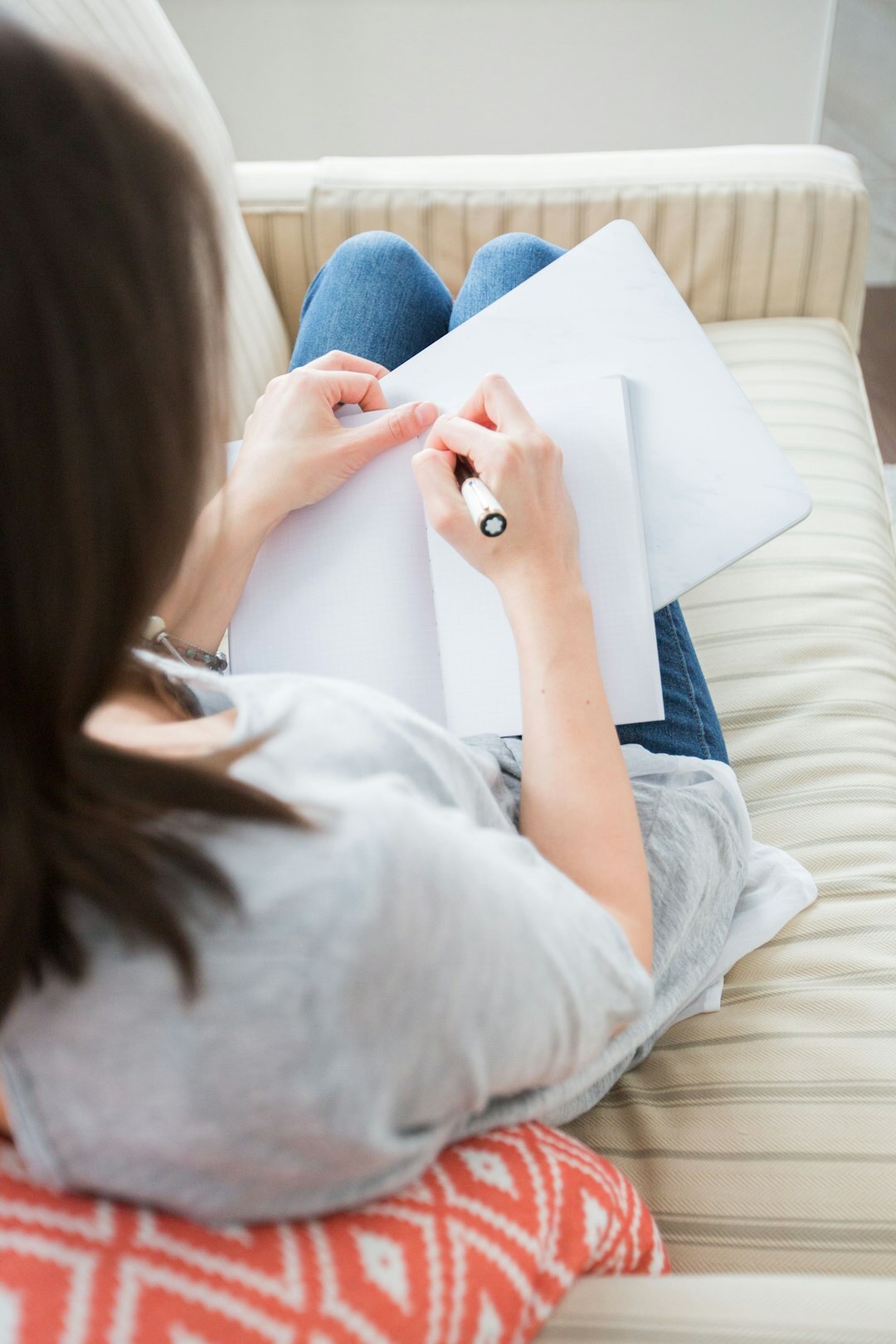 woman journaling emotions